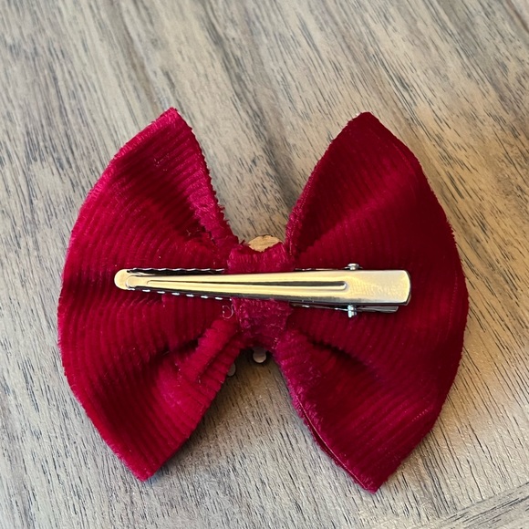 Red Velvet Rudolph Clip Bow♥️ - Picture 2 of 5